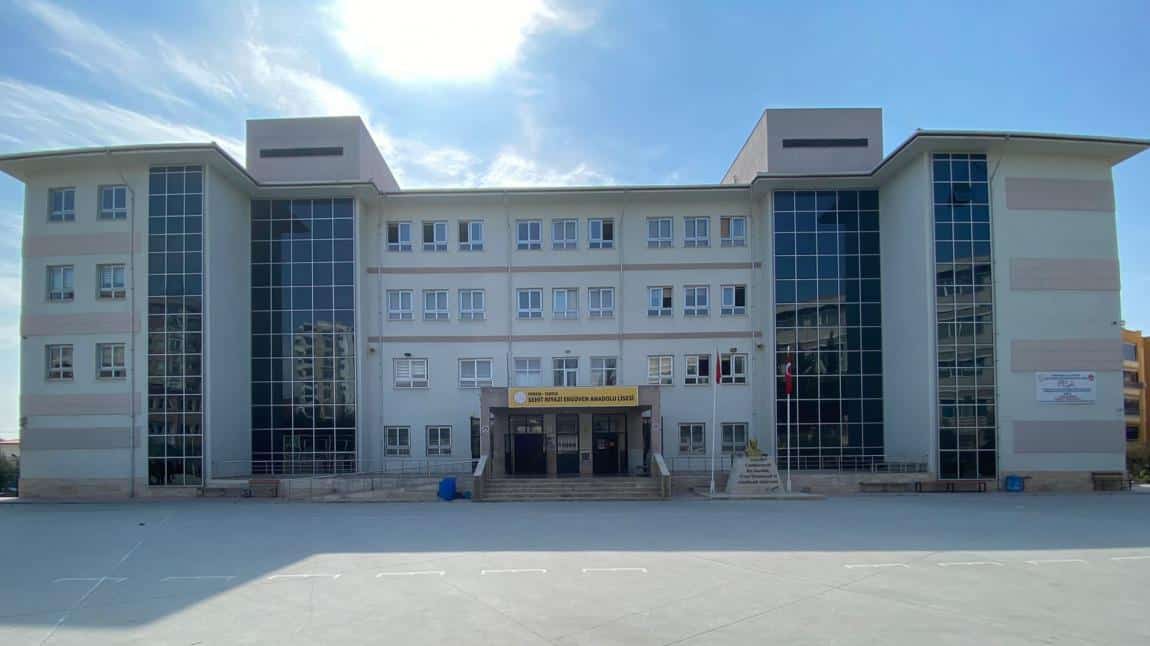 Şehit Niyazi Ergüven Anadolu Lisesi Fotoğrafı